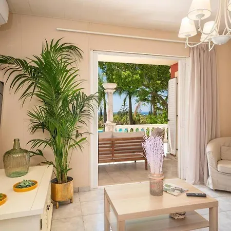 Gaia Residences With Lush Garden And Pool