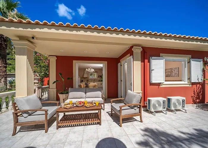 Gaia Residences Ferienhaus *