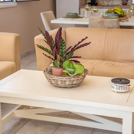 Gaia Residences ארגוסטולי
