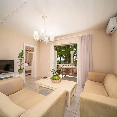 בית נופש Gaia Residences *