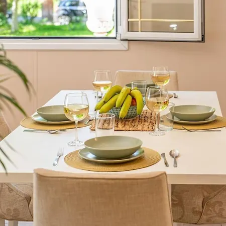 Gaia Residences בית נופש *